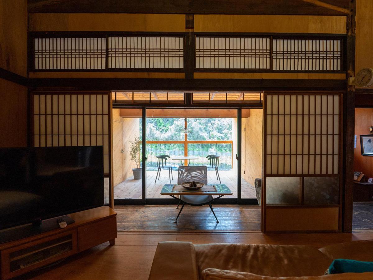 Sumitsugu House West Kumamoto Exterior foto
