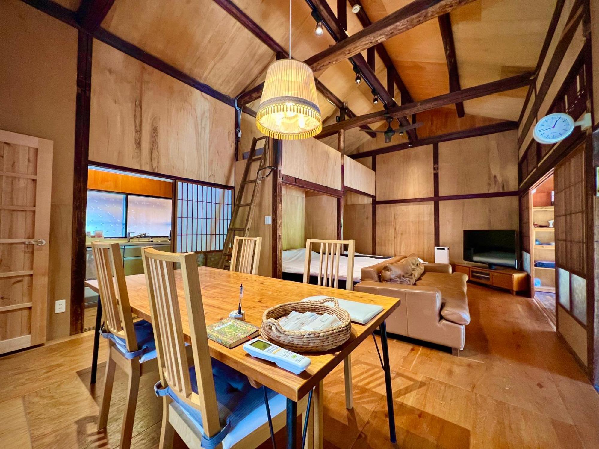 Sumitsugu House West Kumamoto Exterior foto